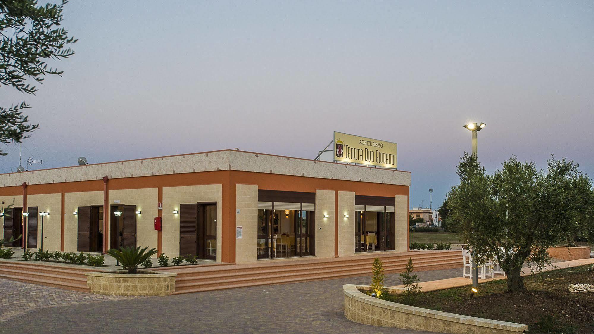 Agriturismo Tenuta Don Giovanni Мелендуньо Екстериор снимка